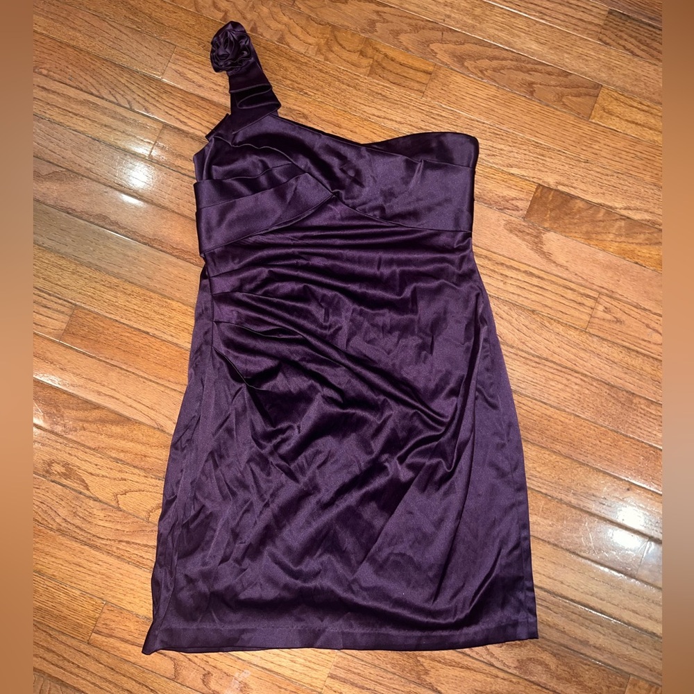 Elegant Purple One-Shoulder Dress